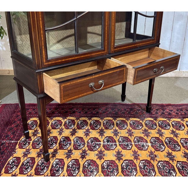 Late 19th Century English Mahogany Display Cabinet For Sale - Image 13 of 17