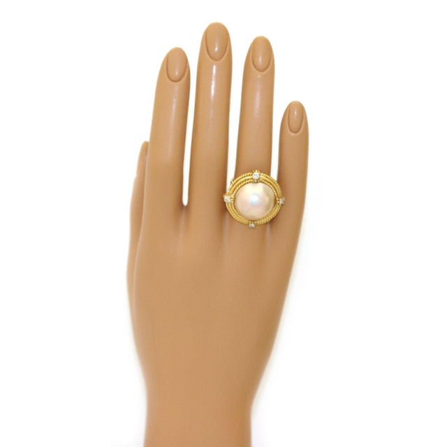 Contemporary Vintage Mabe Pearl Diamond 18k Yellow Gold Cocktail Ring For Sale - Image 3 of 6