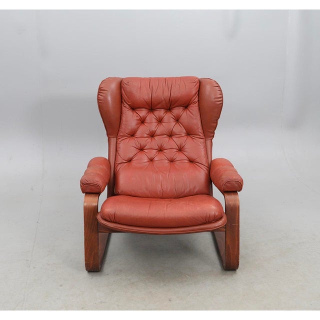 Ear-Patch Chair in Mouled Wood, 1960s, in Good conditions. Designed 1960 to 1969