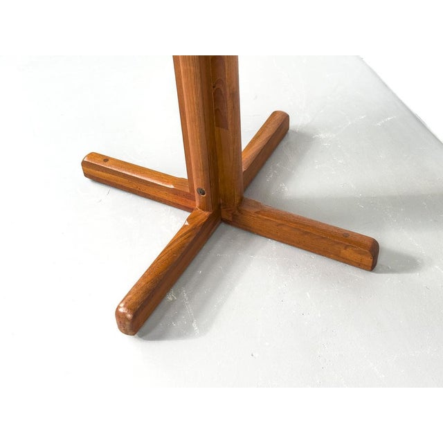 1970s Round Dining Table in Teak, 1970s For Sale - Image 5 of 15