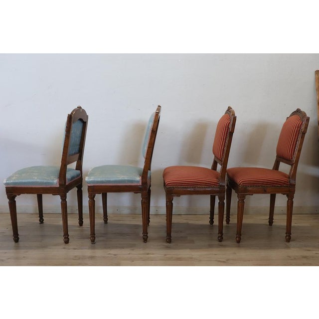 Dining Chairs in Walnut, 18th Century, Set of 4 For Sale - Image 4 of 15