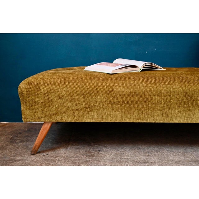 Mid-Century Daybed with Compass Legs in Olive Green Velvet, 1950 For Sale - Image 6 of 10