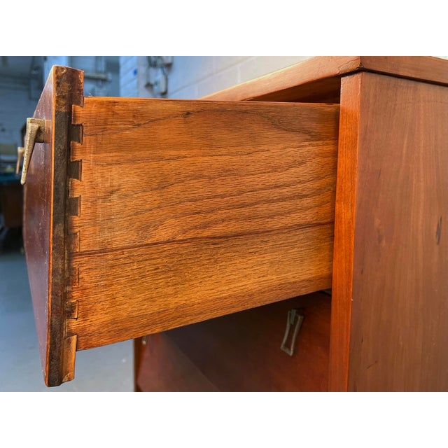 Mid 20th Century Modern Cherry Highboy Dresser by Bassett, Attributed For Sale - Image 11 of 15