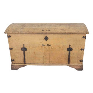 Swedish 19th Century Painted Pine Blanket Chest For Sale