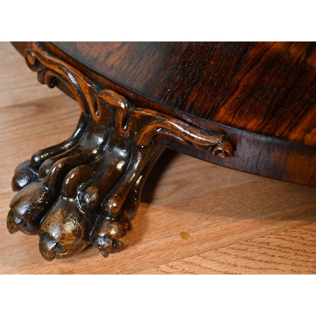 1840s Antique English Victorian Rosewood Tilt Top Table / Center Table For Sale - Image 11 of 17