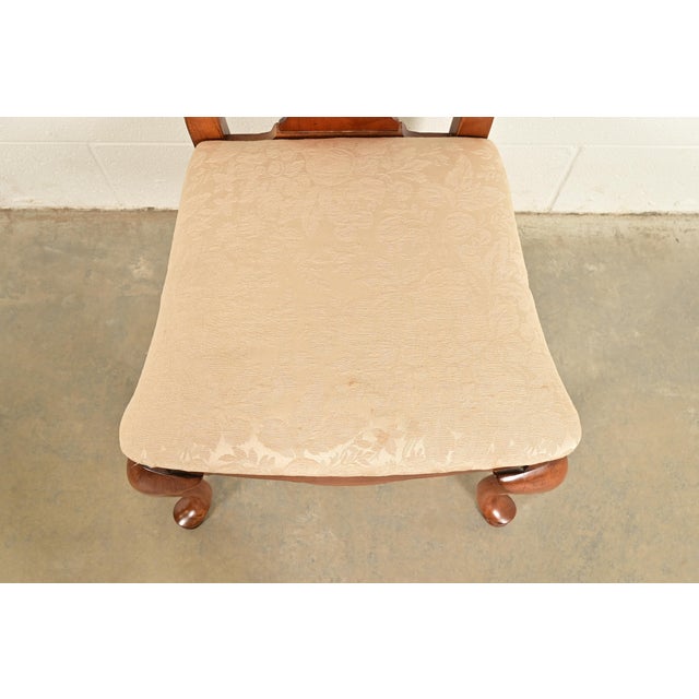 Wood Queen Anne Solid Mahogany Dining Chairs by Stanley, Set of Four For Sale - Image 7 of 13