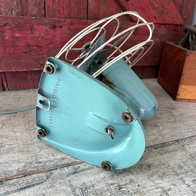 Vintage General Electric 1950s Aqua Blue Metal Oscillating Desk Fan - 10" Blades 14" Tall For Sale In Kansas City - Image 6 of 14