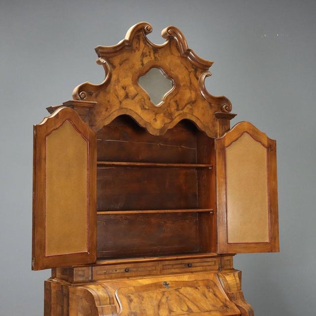 Walnut and Burl Walnut Trumeau, Italy, 1900s For Sale - Image 3 of 12