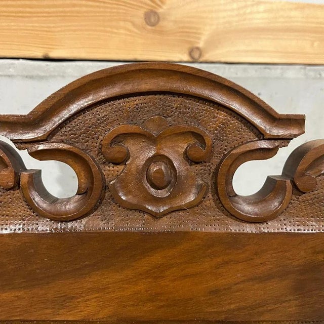 Antique Renaissance Style Walnut Chairs, 1900s, Set of 2 For Sale - Image 9 of 14