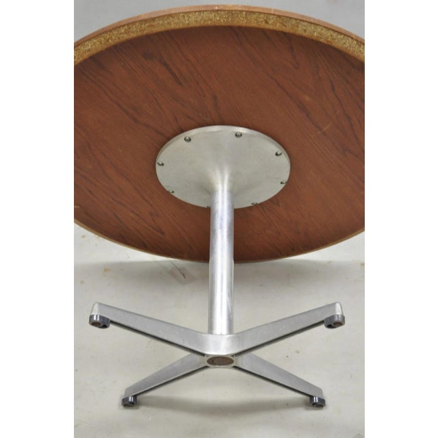 White Vintage Mid Century Modern Knoll Style Pedestal Base Marble Top Coffee Table For Sale - Image 8 of 16