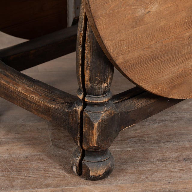 19th Century Swedish Pine Drop-Leaf Gate Leg Table For Sale - Image 9 of 17