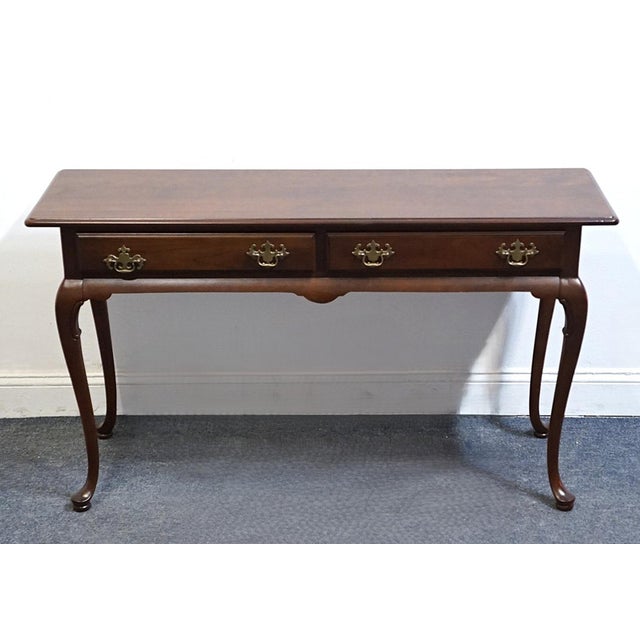 Queen Anne Hammary Furniture Solid Cherry Traditional Queen Anne 52" Accent Sofa Table For Sale - Image 3 of 13