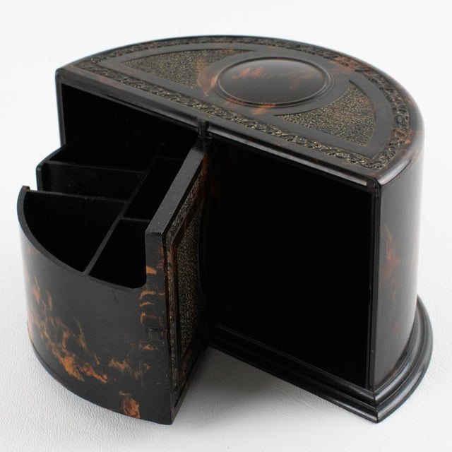 Plastic Art Deco Bakelite Modernist Box by Linsden, England Circa 1925 For Sale - Image 7 of 17