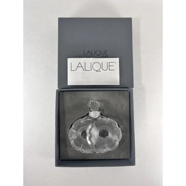 Modern Vintage Flower Lalique Crystal Bottle by René Lalique, 1990s For Sale - Image 3 of 9