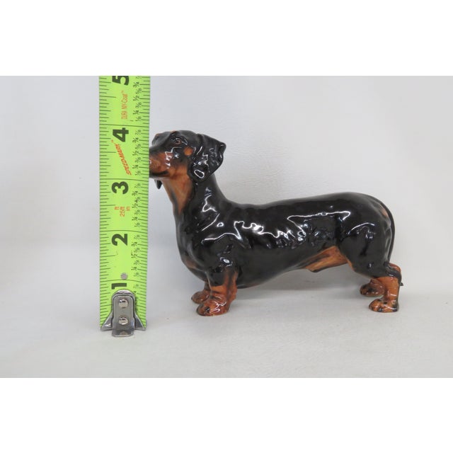 Ceramic Royal Doulton Porcelain Hn1128 Dachshund Dog Figurine 4700b For Sale - Image 7 of 14