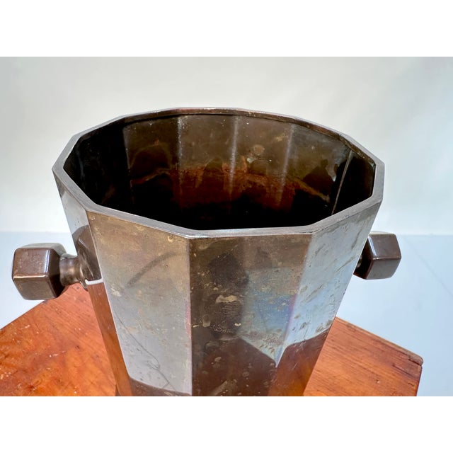 Large Antique Art Deco Wine Cooler in Patinated Brass from MUQ - Metallwarenfabrik Union Quedlinburg, Germany, 1920s For Sale - Image 11 of 18