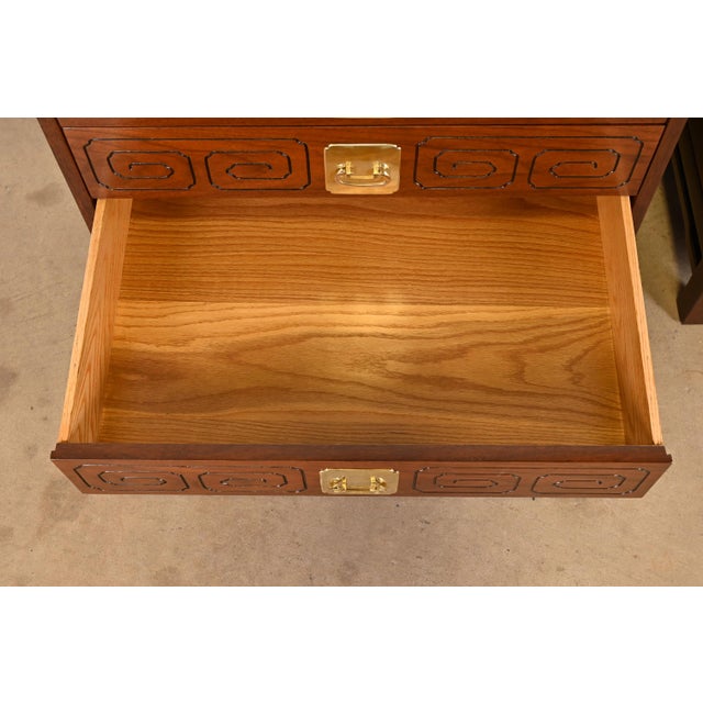 Brown Widdicomb Mid-Century Modern Hollywood Regency Walnut Bedside Chests, Newly Refinished For Sale - Image 8 of 13