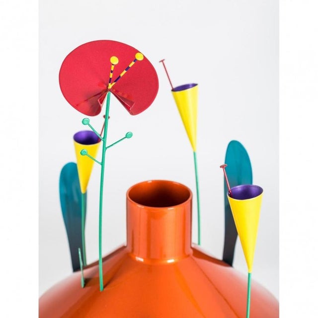 Metal Raw & Rainbow Dalla Terra Sculpture in Powder-Coated Aluminum by Altreforme For Sale - Image 7 of 8