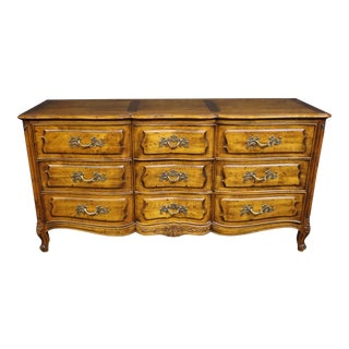 Henredon Louis XV Style Dresser For Sale