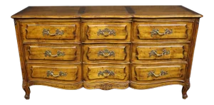Henredon Louis XV Style Dresser