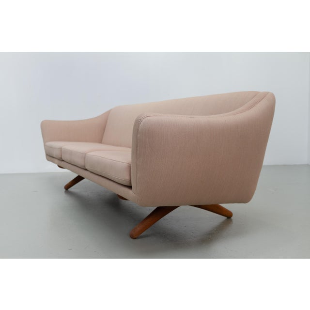 Mid-Century Danish ML-140 3-Seater Sofa from Illum Wikkelsø, 1960s For Sale - Image 10 of 18