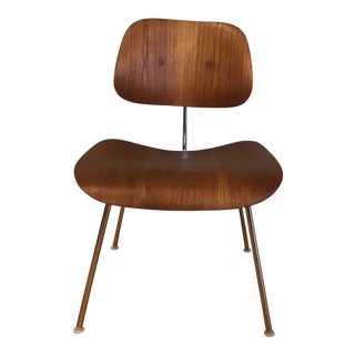 1960s Vintage Eames for Herman Miller Walnut Veneer Dcm Chair For Sale