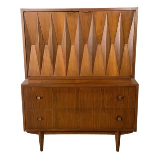 American of Martinsville Harlequin Diamond Front Highboy Dresser For Sale