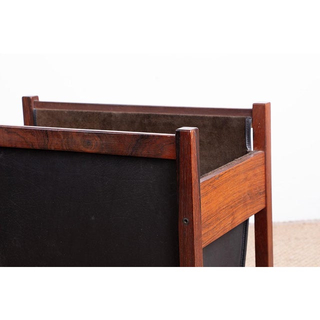1960s Danish Magazine Rack in Rosewood and Leather, 1960 For Sale - Image 5 of 13