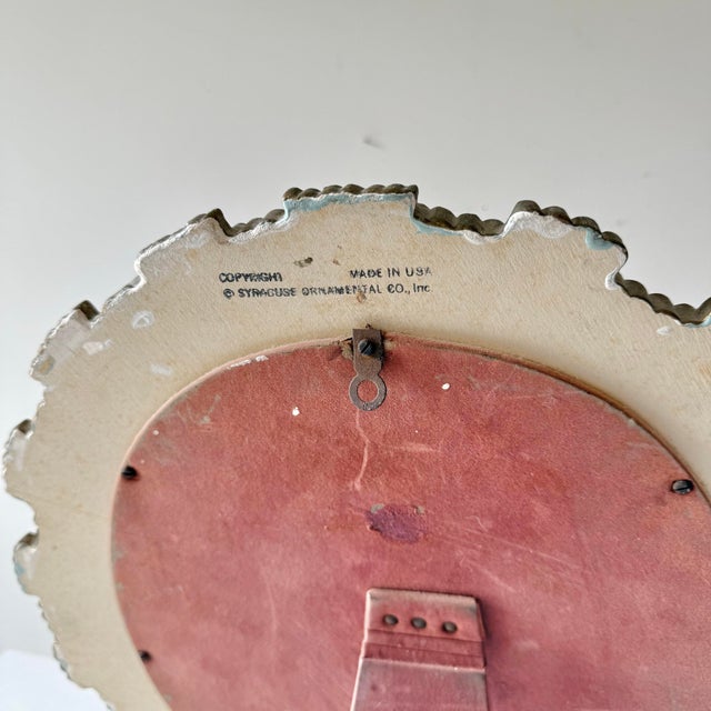 1960s 1960s Gold and Cream Ruffle Oval Mirror For Sale - Image 5 of 8