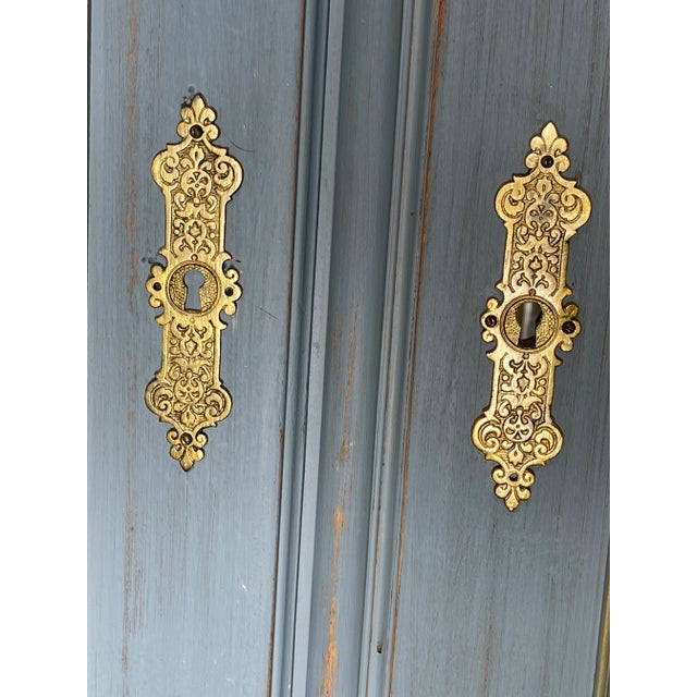 Late 19th Century French Painted Display Cabinet For Sale - Image 5 of 12