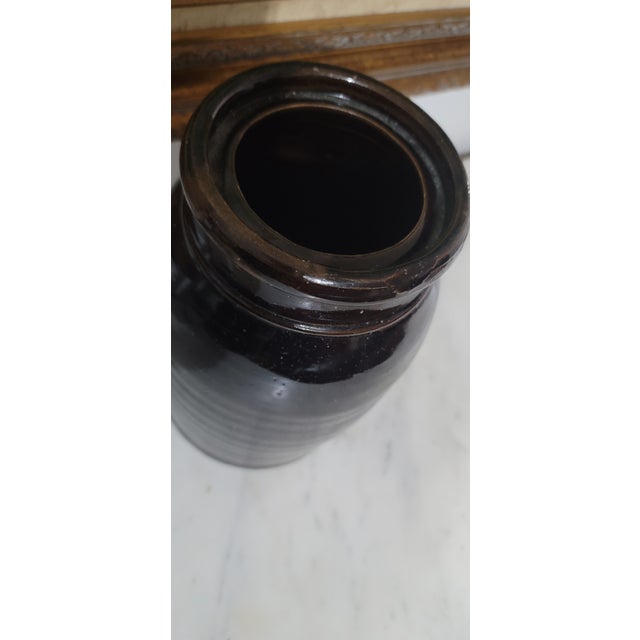 Arts & Crafts Antique Donaghho Company Parkersburg w.v Wax Seal Stoneware Crock For Sale - Image 3 of 12
