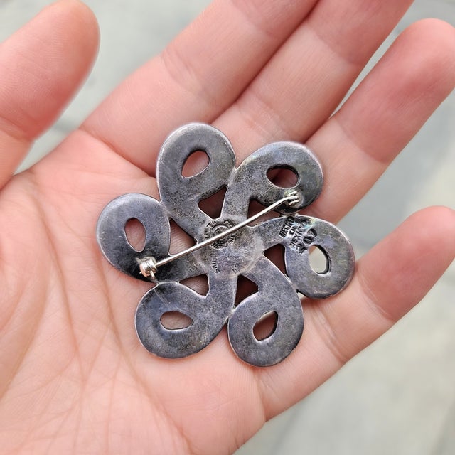 1970s Los Castillo Mexico Turquoise Malachite Lapis Swirl Sterling Brooch For Sale - Image 9 of 9