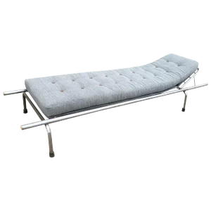 1940s Vintage Industrial Tubular Steel Chaise