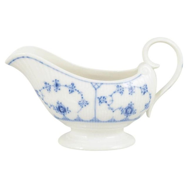 1960s Blue Fluted Plain Butter Sauce Boat from Royal Copenhagen, 1963 For Sale - Image 5 of 5
