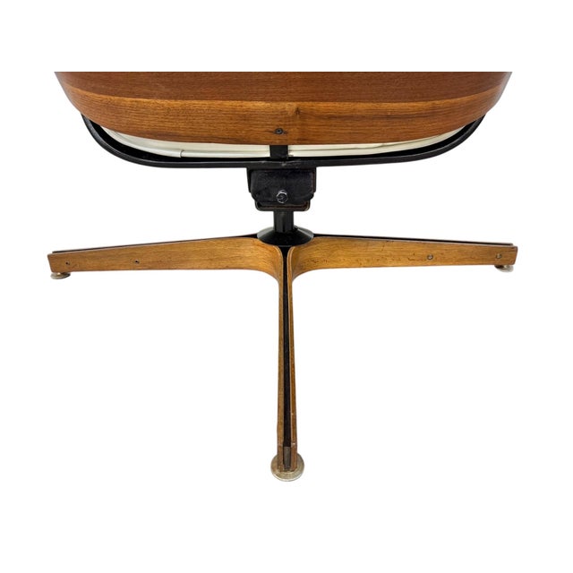 Wood Mid-Century Modern PLYCraft Mr. Chair & Ottoman - Refinished! For Sale - Image 7 of 11