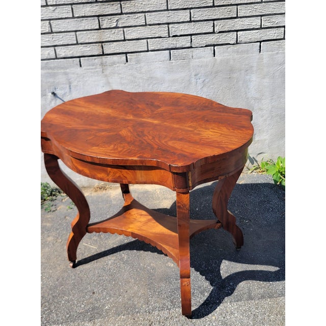 19th Century American Empire Flame Mahogany Center Table. For Sale - Image 9 of 18