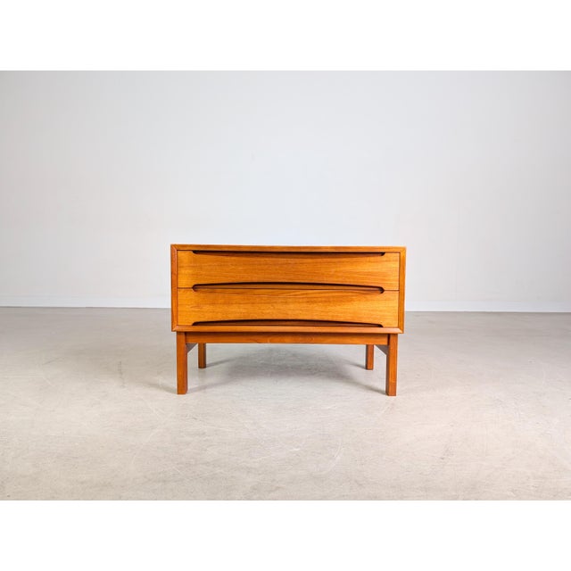 Mid-Century Modern Vintage Teak Chest of Drawers by Arne Vodder For Sale - Image 3 of 11