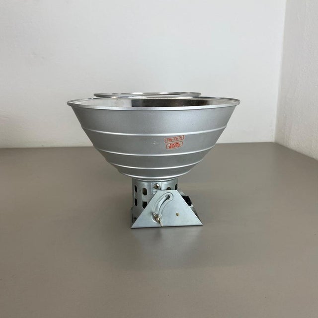 No. 2 Fotostudio Ceiling Lights from Zeiss Ikon, Germany, 1970s, Set of 2 For Sale - Image 13 of 18