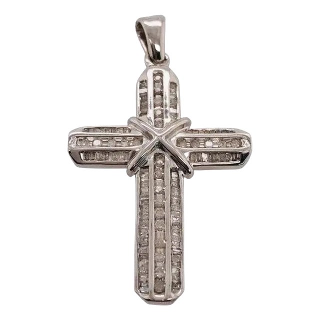 14 Karat White Gold and Diamond Cross Pendant 1.00 Total Diamond Weight For Sale