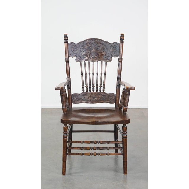 This beautiful antique English bar chair with beautiful wood carvings and a charming and graceful appearance. This great...