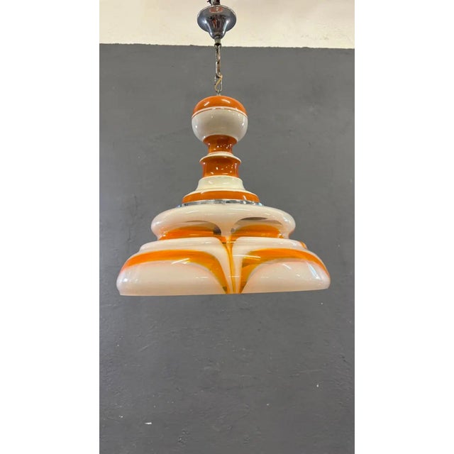 Mid-Century Modern Italian Art Glass Pendant Lamp in Orange and White, 1970s For Sale - Image 3 of 9