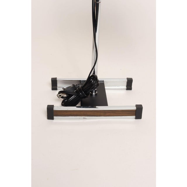 Vintage Chrome Adjustable Table Lamp With Articulating Shade by Robert Sonneman For Sale - Image 17 of 18