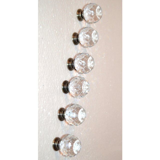 Set of 6 Vintage Hollywood Regency Round Faceted Chrystal Nickel Knobs Cabinet Handle For Sale - Image 9 of 15