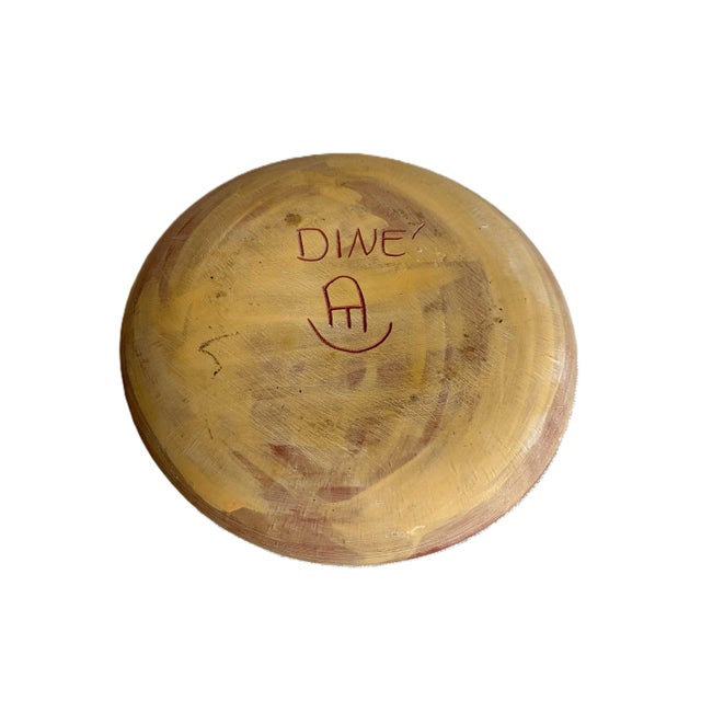 Late 20th Century Signed Diné Navajo Terracotta Clay Flat Seed Pot Vase / Native American Studio Art Pottery / South West Art For Sale - Image 9 of 9