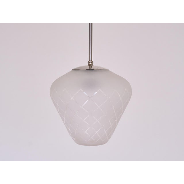 Swedish Modern Pendant in Etched Diagonal Checkered Glass from Orrefors, 1950s For Sale - Image 10 of 14
