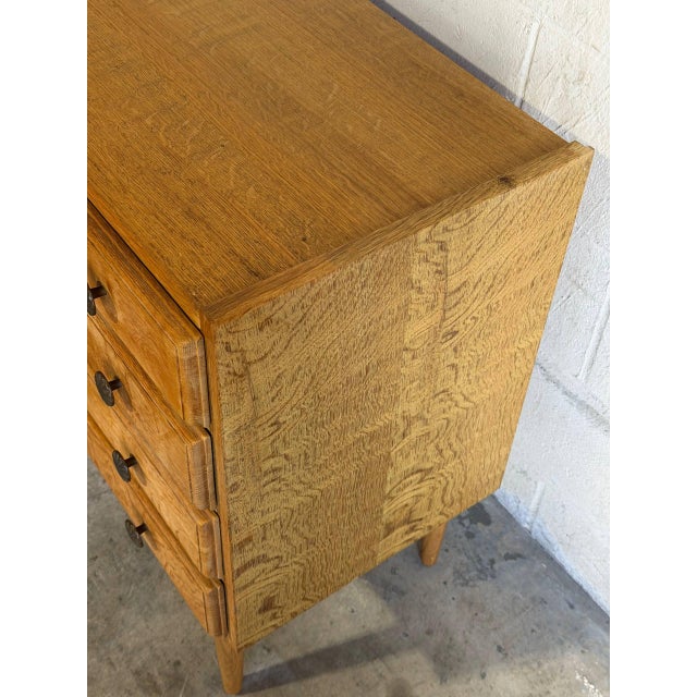 Vintage Small Oak Dresser With 4 Drawers Sunburst Knobs and Tapered Legs Denmark 1960s For Sale - Image 11 of 12