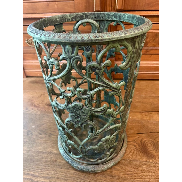 Vintage Wrought Iron Umbrella Stand in Plantation Green For Sale In Houston - Image 6 of 6