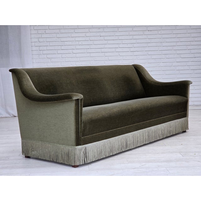 Green Vintage Danish Three-Seater Sofa in Green Furniture Velour and Beech Wood, 1970s For Sale - Image 8 of 18