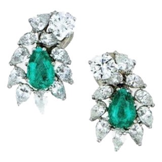 GIA Certified F1 4ct Colombian Emerald & 2 Gia Diamond FVVS2 Earrings 18kw Gold For Sale