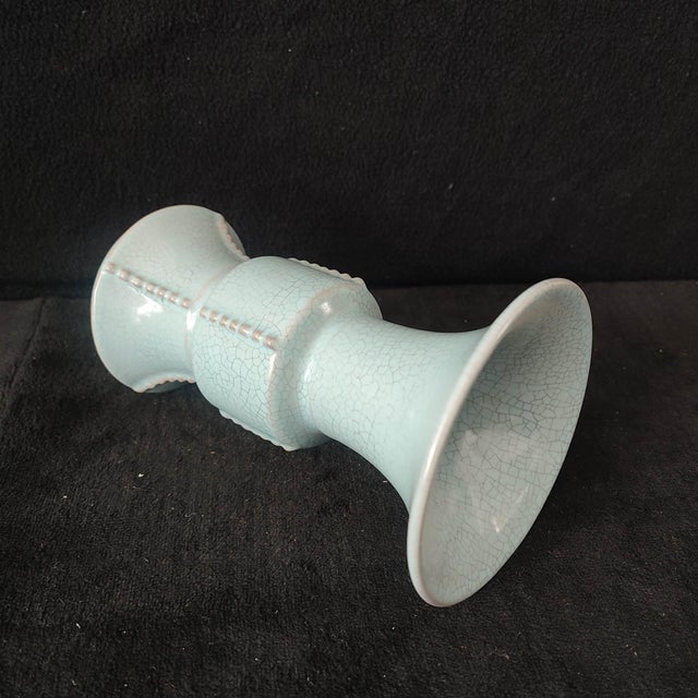 Chinese Ceramic Vase,Guan Ware Crackle Glaze Celadon Porcelain Huagu Vase For Sale - Image 10 of 10
